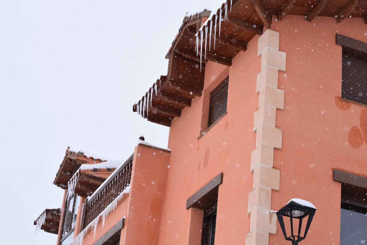 El Castillo De Celia Cubla Exterior photo